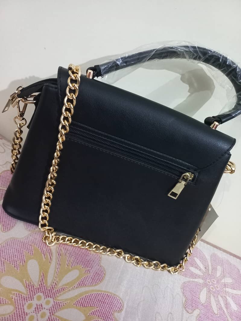 Bag to Sell in a good price 2