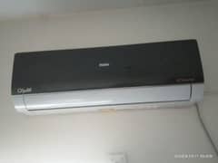 Haier 1.5 ton DC inverter heat and cool