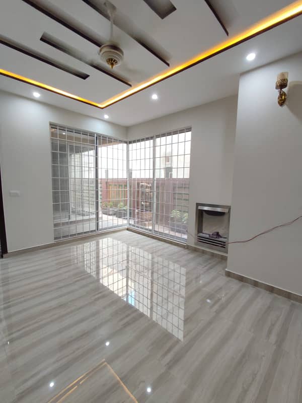 Kanal Brand New House Available For Rent In NFC 18