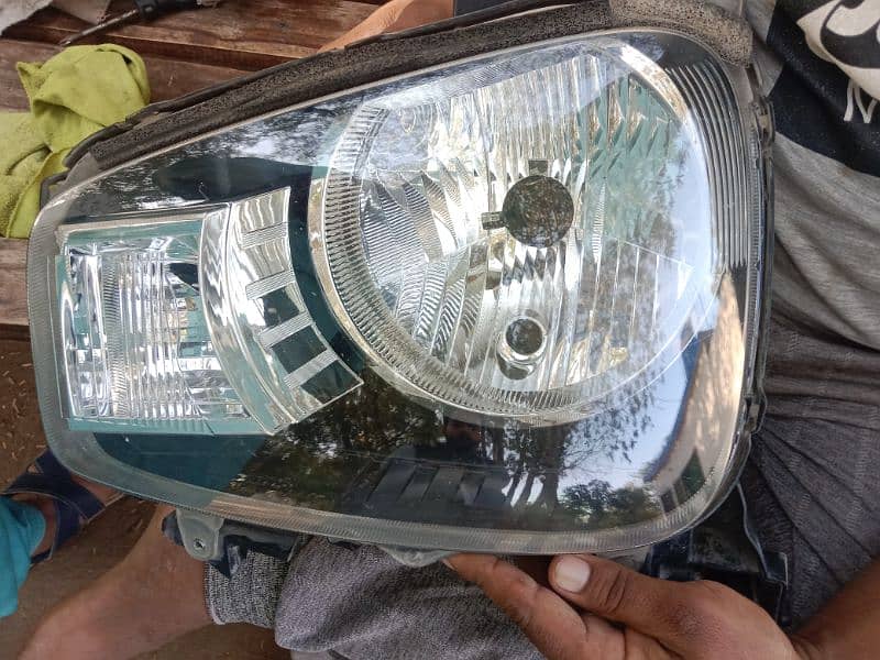 Head Light Suzuki alto 2022 0