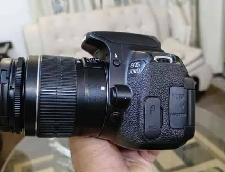 Canon 700D Dslr camera with 18 55 lens 0