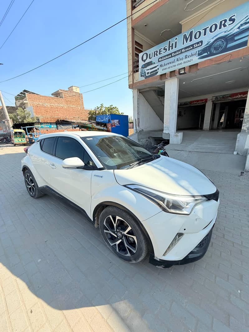 Toyota C-HR 2017 In Good Condition 1