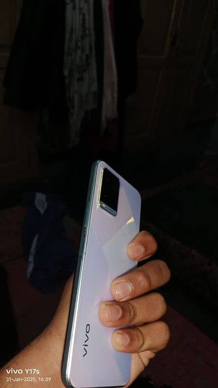 Vivo y21 condition 10 / 10 3