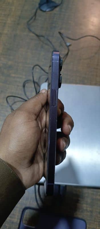 Iphone 14 pro max HK model Non PTA 1