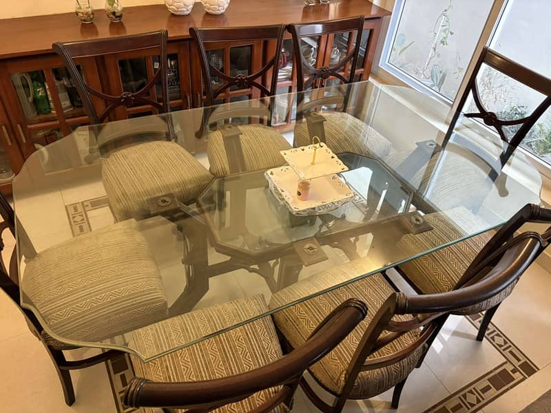 8 seater  dinning table pure shesham wood and heavy glas 9