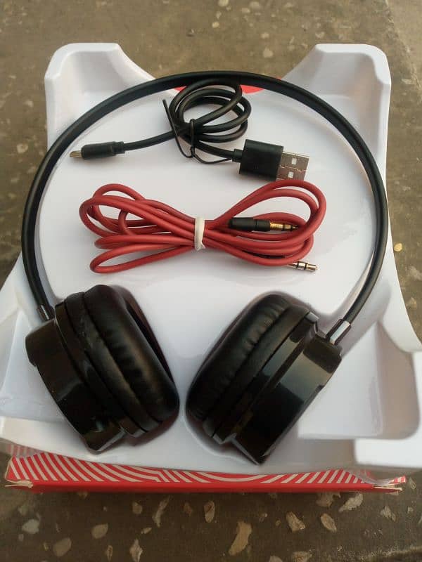 WIRELES STEREO EARPHONES 2