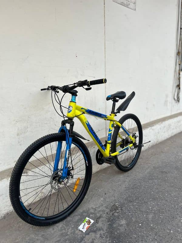 New condition bicycle 26 size urgent sale 03268554147 2