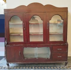 A beautiful showcase for home, one hand use, with brown color