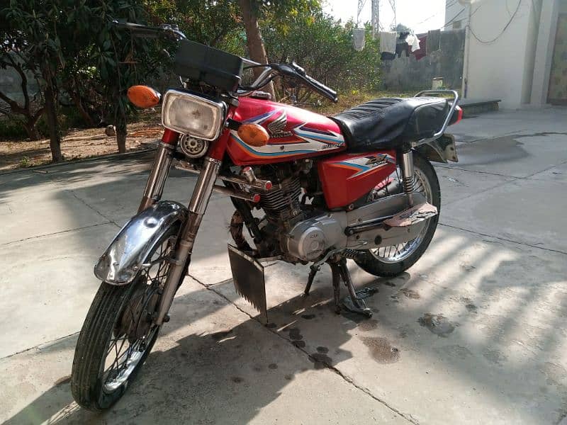 Honda 125 Model 2016 available for sell 1