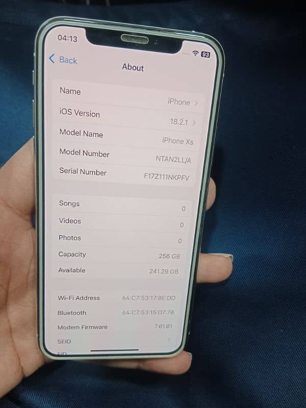 IPhone Xs 256GB Non Pta Factory Unlocked 7