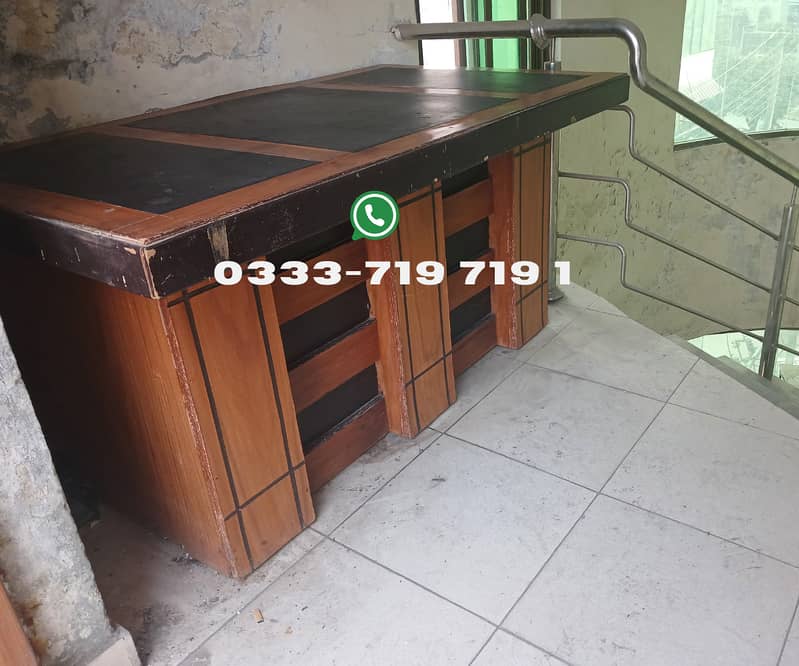 Office Executive Table for Sale Urgent Office Furniture 0