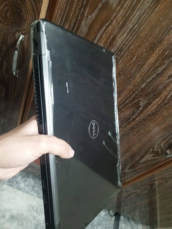 Dell Latitude 5480 3