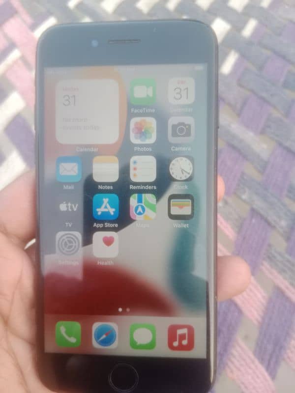 iPhone 7 official PTA approval all okay urgent sale03017916187 4