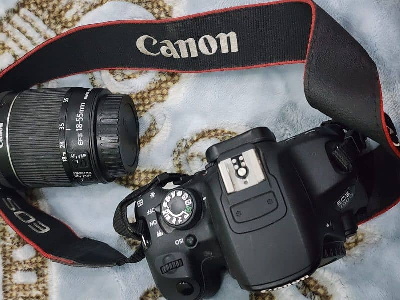 Canon EOS 700D DSLR 1