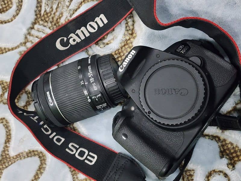 Canon EOS 700D DSLR 2