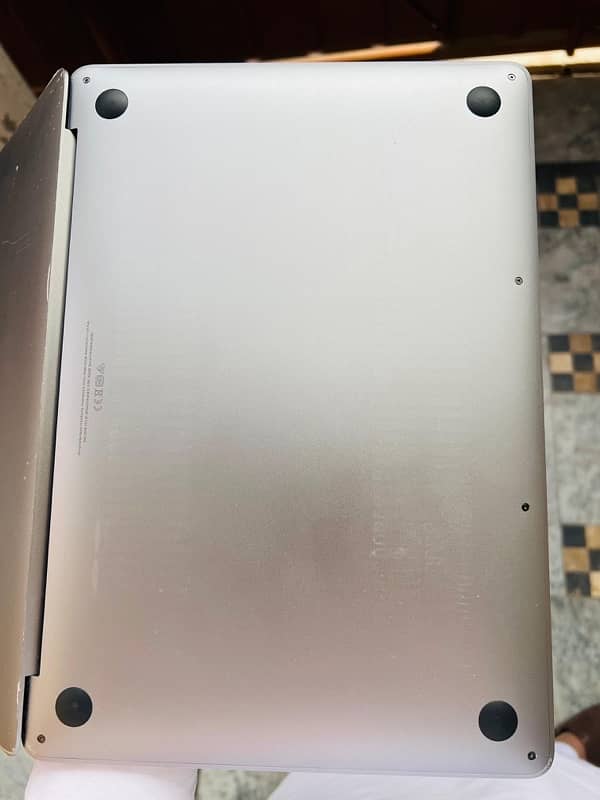 Apple MacBook Pro M1 8GB/256GB 2020 - Mint Condition - Original Box 7