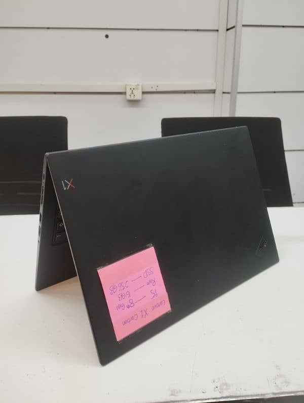 Lenovo X1 Carbon 5