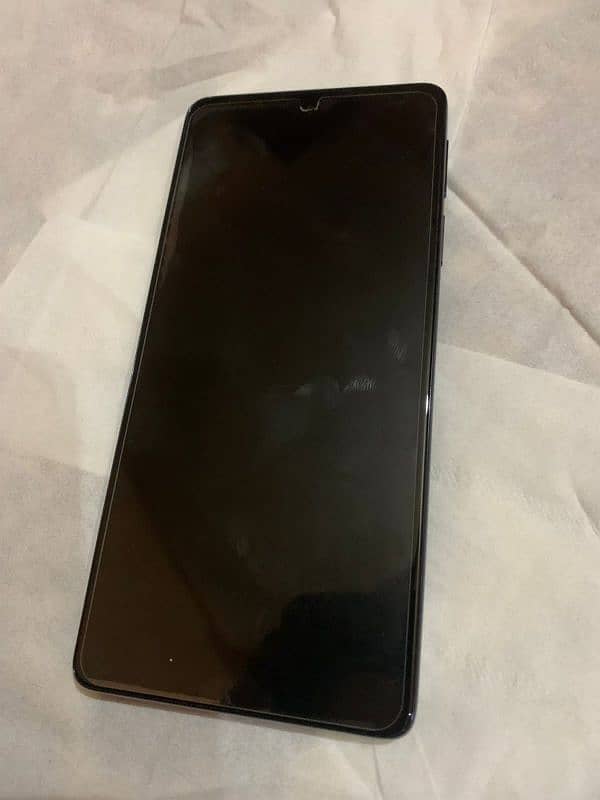 Motorola Edge 30 Pro 6