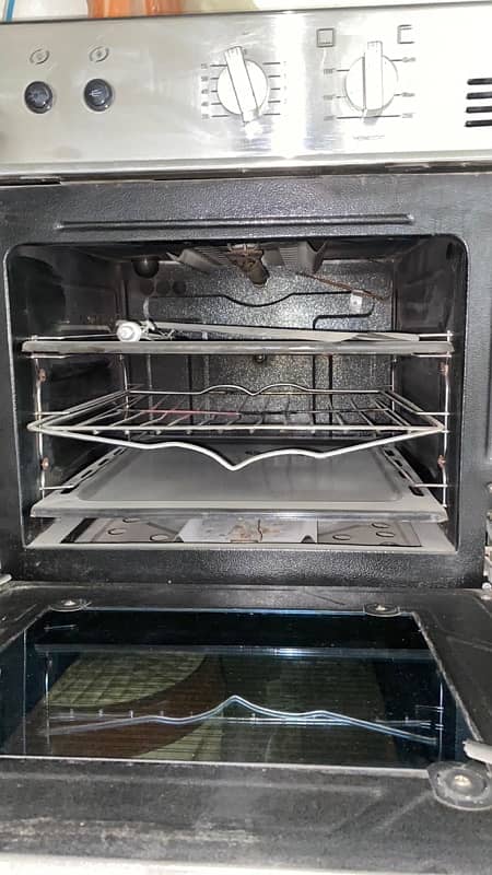 Gas oven Unused 2