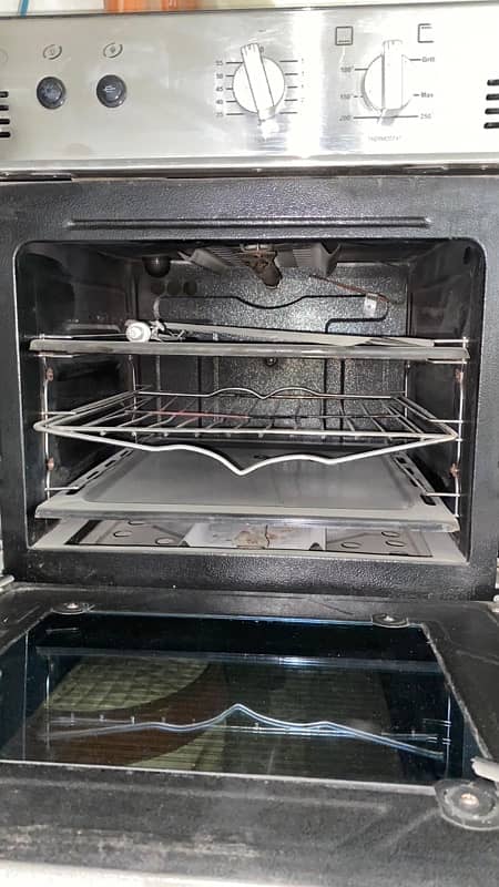 Gas oven Unused 3