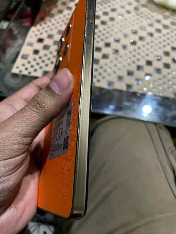 infinix note 30 8+256 condition 10/10 full new model demand 37 hazar 3