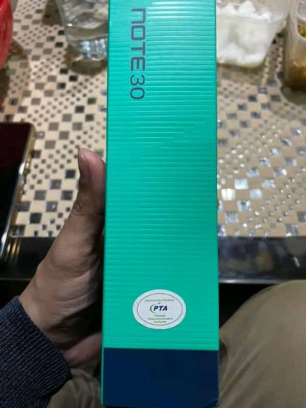 infinix note 30 8+256 condition 10/10 full new model demand 37 hazar 5