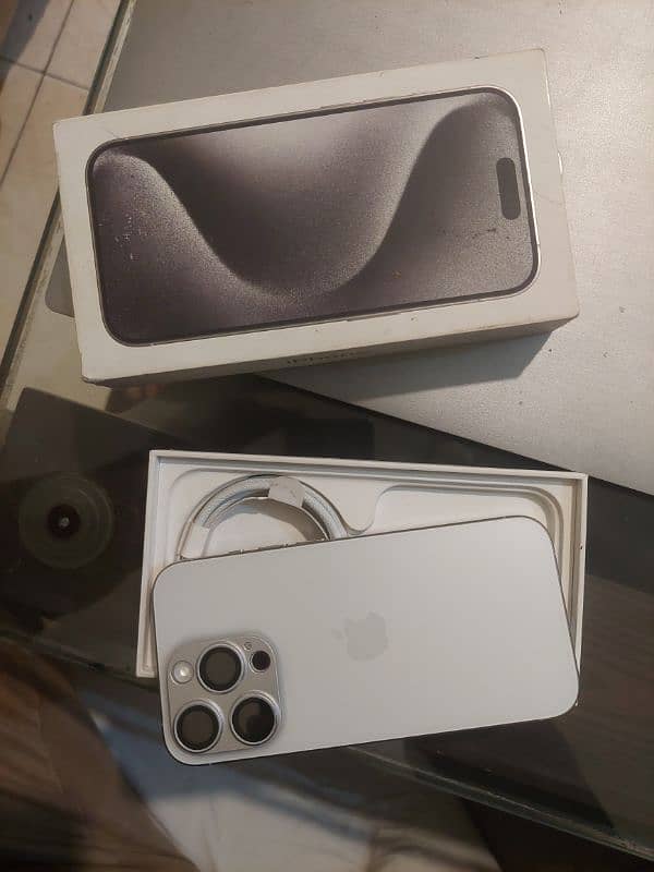 iphone 15 pro full box 0