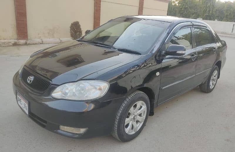 Toyota Corolla se saloon 2005 automatic genuine condition 1