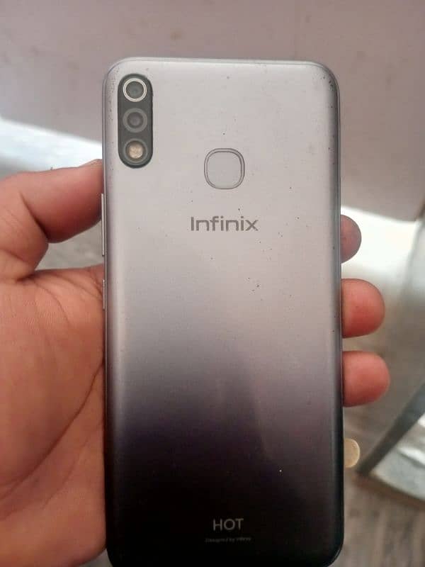 Infinix hot 8.2/32. sim ek hi chalti hai Baki all ok hai 3