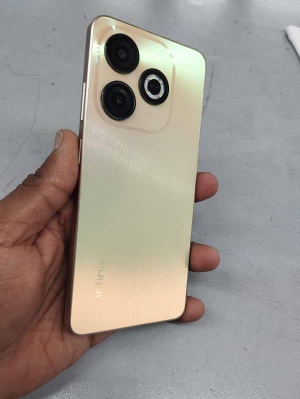 Infinix smart 8 2