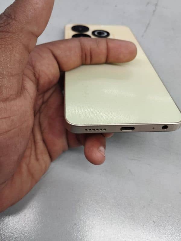 Infinix smart 8 4