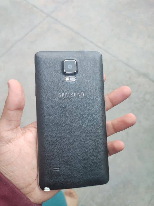 Samsung Galaxy Note 4 1