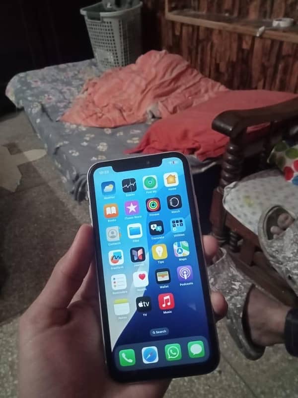 iPhone XR 128 GB exchange only 11 se upper waly 1