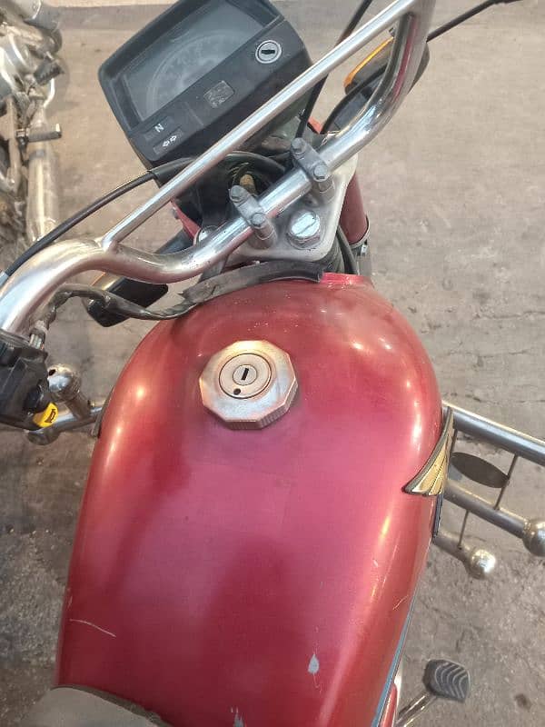 Crown 70 Cc for sale 1