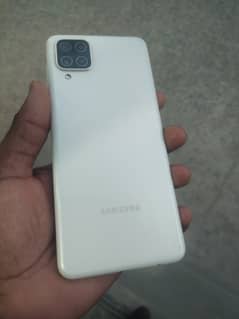 Samsung A12