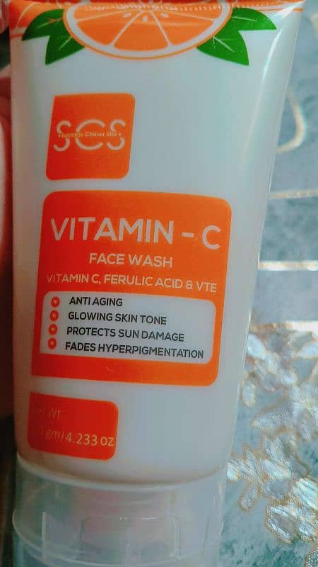 Vitamin C Face Wash 1