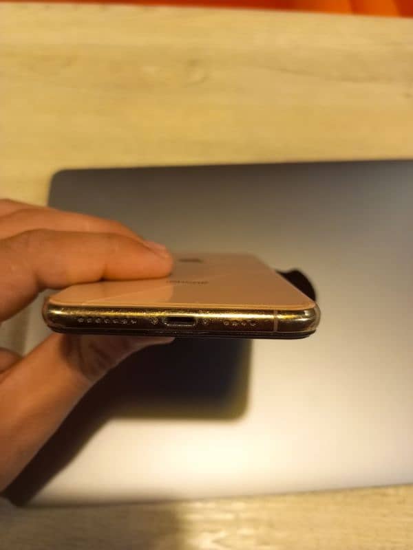 iphone xs max no pta GB 64 03092136869 2