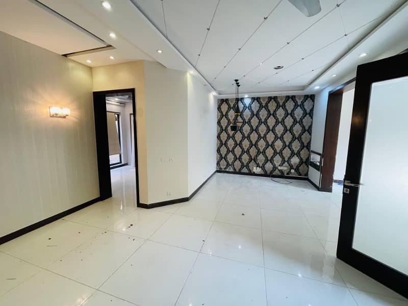 100% Orignal Images 10 Marla Modern Design House Proper Double Unit For Rent In DHA Phase 2 Lahore. 4