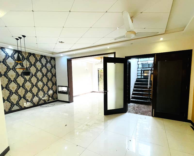 100% Orignal Images 10 Marla Modern Design House Proper Double Unit For Rent In DHA Phase 2 Lahore. 7