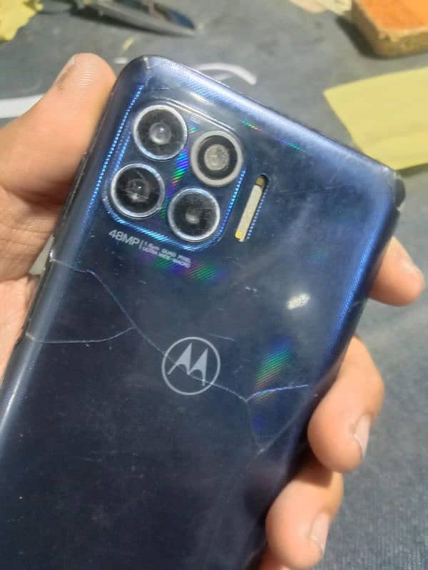 Motorola 5G mobile used  mobile istimal Huwa ha 4