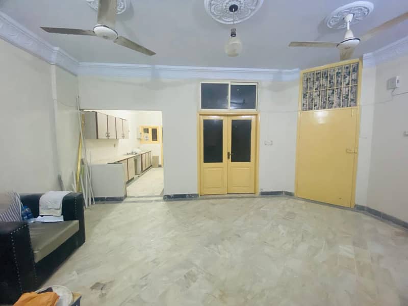 950 sqft 2 Bed DD Tvl Flat for Sale at Badar Commercial Phase 5 DHA Karachi 0