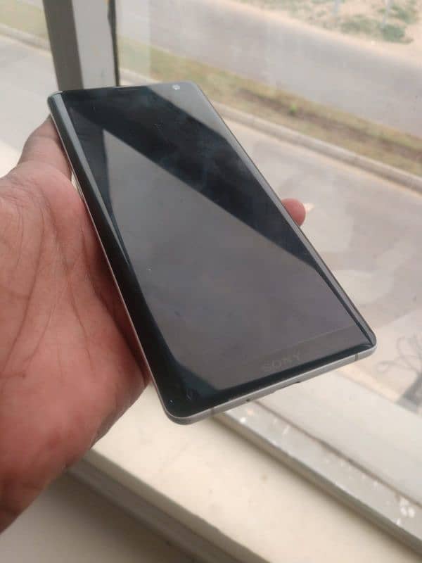 Sony xperia Xz 3 mobile for sale 5