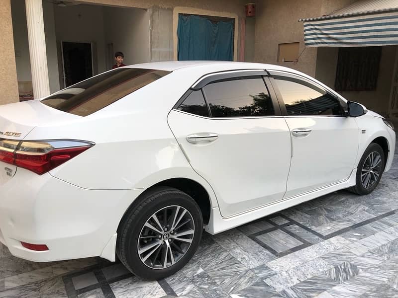 Toyota Altis Grande 2021 5