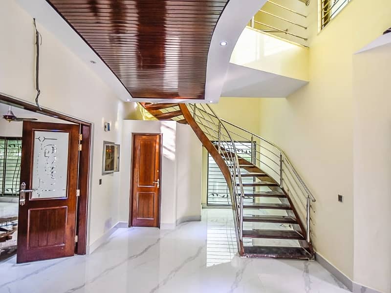 20 Marla luxury House Available For Rent In DHA Phase 1 Lahore 11