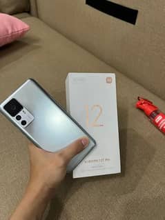 xiaomi 12T pro 12/256 GB 03230916581 my what'sap