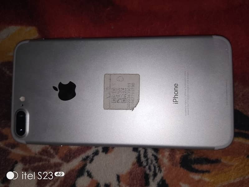 I phone 7 plus original condition 3