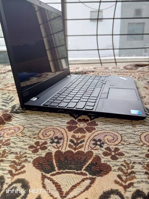 Thinkpad core i 5 Generation 11 5