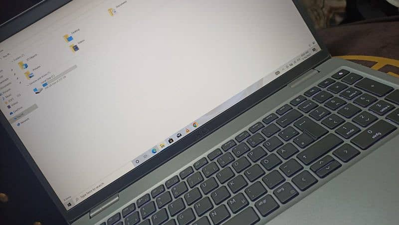 Dell i5 11th Gen Laptop in Mint Condition 7