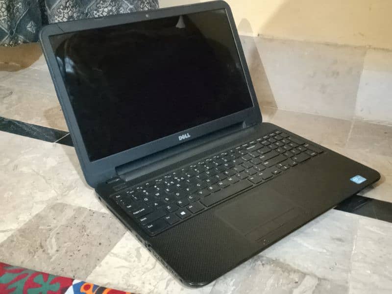 Dell Laptop 1