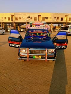 Toyota Hilux 1986 Model